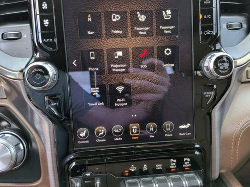 Used 2019 RAM 1500 Limited image 34