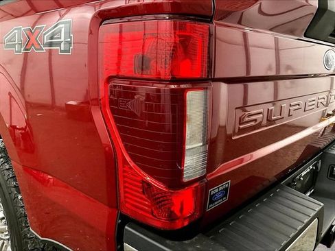 Used 2022 Ford F250 XLT w/ XLT Premium Package AWD/4WD image 28