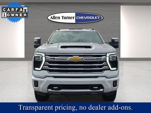 Used 2024 Chevrolet Silverado 2500 High Country w/ High Country Premium Package image 4