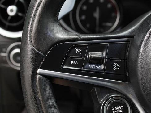 Used 2018 Alfa Romeo Stelvio Ti Sport AWD/4WD image 11