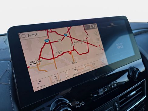 Used 2021 Nissan Armada Platinum w/ Captain's Chairs Package image 22