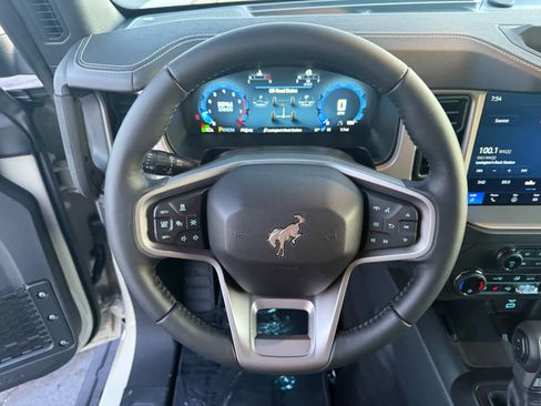 New 2025 Ford Bronco Outer Banks image 2