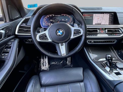Used 2022 BMW X5 M50i w/ Parking Assistance Package AWD/4WD image 5