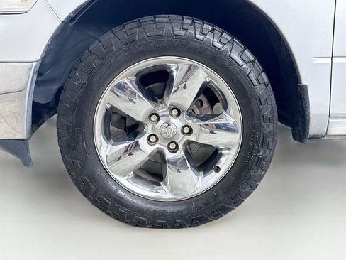 Used 2019 RAM 1500 Big Horn RWD image 18