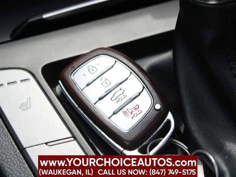 Used 2017 Hyundai Elantra Value Edition image 24