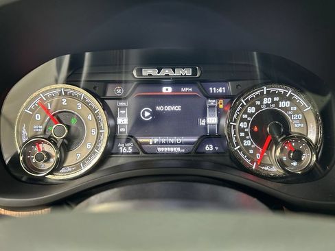 Used 2022 RAM 1500 Limited AWD/4WD image 13