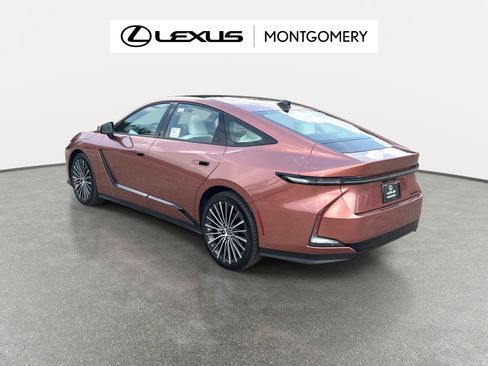 New 2026 Lexus ES 350e FWD image 5