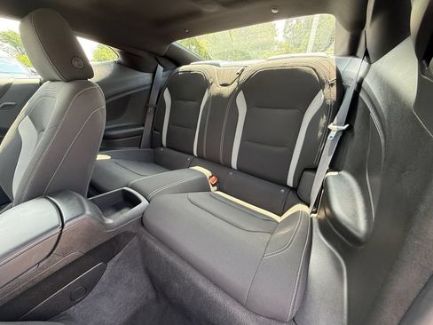 Used 2024 Chevrolet Camaro LT w/ Technology Package RWD image 23