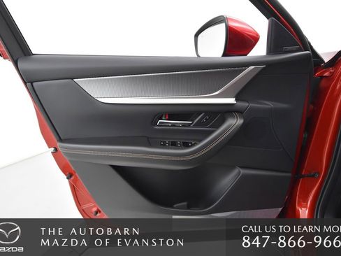 Certified 2025 MAZDA CX-90 Plug-In Hybrid w/ Premium Plus image 31