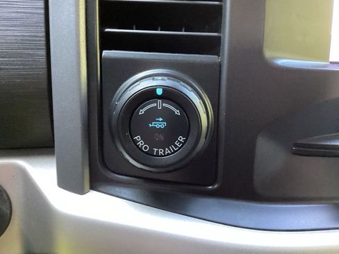 Used 2021 Ford F150 XLT w/ Trailer Tow Package image 57