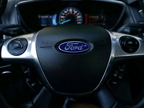 Used 2016 Ford Focus Electric Hatchback FWD image 26