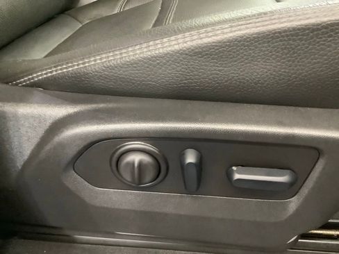 Used 2023 GMC Sierra 2500 Denali AWD/4WD image 27