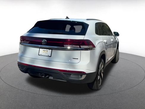 Used 2025 Volkswagen Atlas Cross Sport SE image 14
