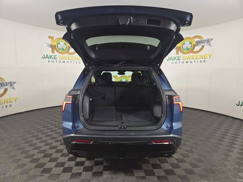 Certified 2025 Chevrolet Equinox RS w/ Safety and Technology Package AWD/4WD image 34