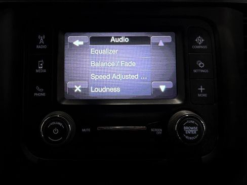 Used 2021 RAM 2500 Tradesman w/ Chrome Appearance Group image 19