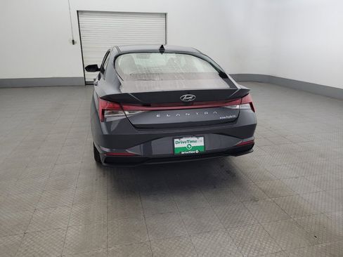 Used 2023 Hyundai Elantra Blue image 6