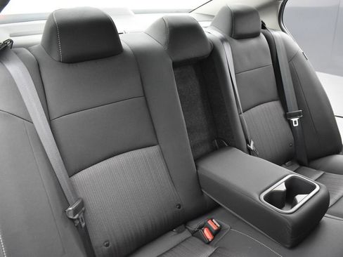 Used 2025 Nissan Altima 2.5 S image 18