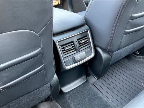 Used 2021 Subaru Forester Limited AWD/4WD image 10