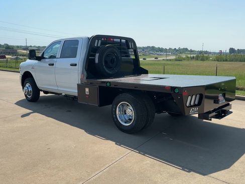 New 2024 RAM 3500 Tradesman w/ Chrome Appearance Group image 6