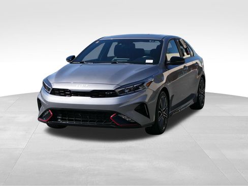 Used 2023 Kia Forte GT FWD image 7