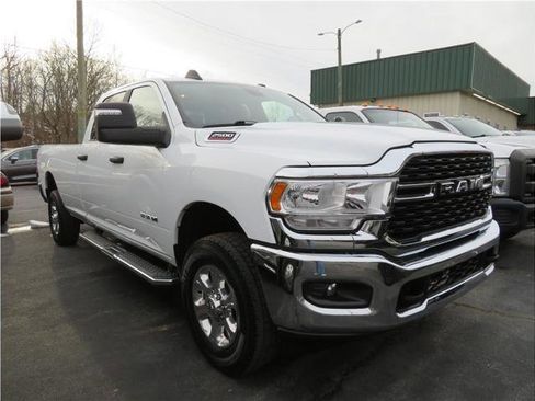 Used 2024 RAM 2500 Big Horn image 19