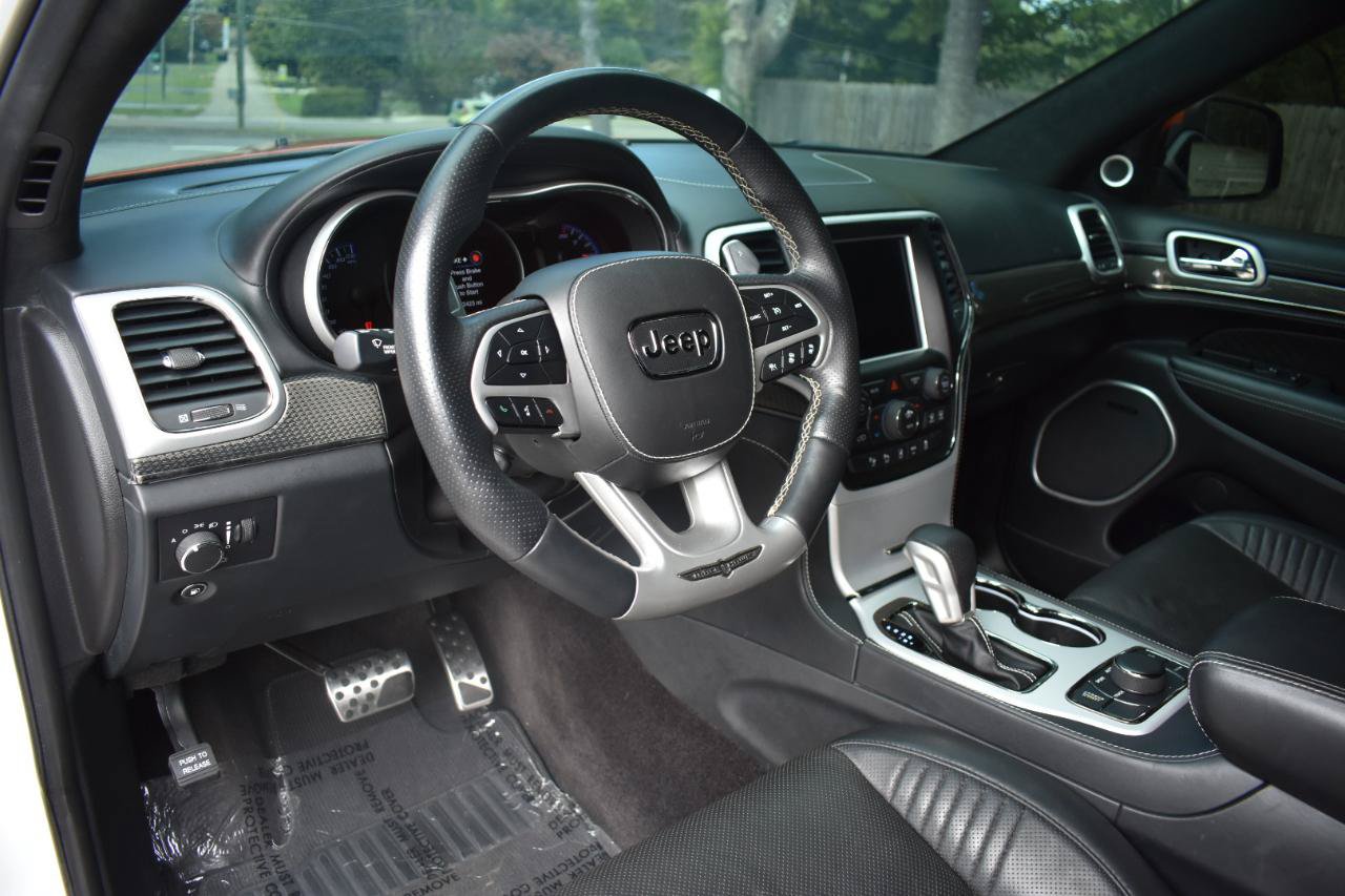 Used 2018 Jeep Grand Cherokee Trackhawk AWD/4WD image 19