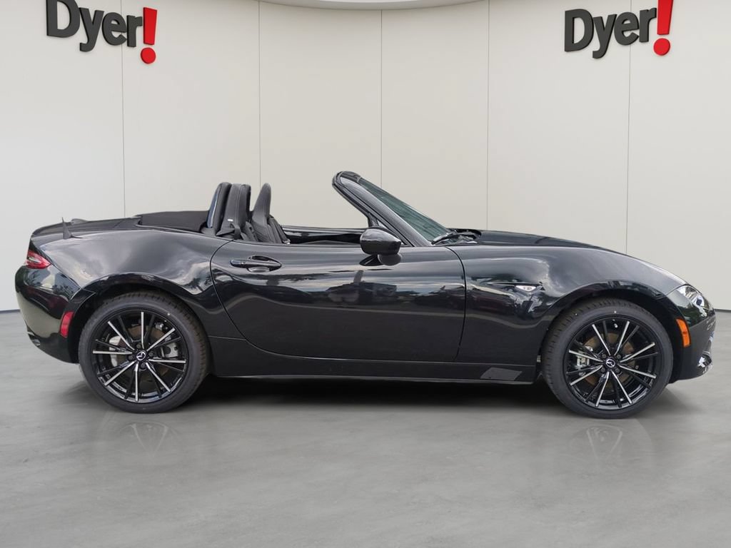 New 2026 MAZDA MX-5 Miata Grand Touring RWD image 2
