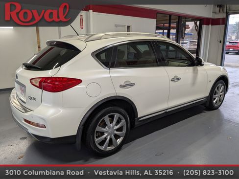 Used 2017 INFINITI QX50 Base w/ Premium Plus Package image 4