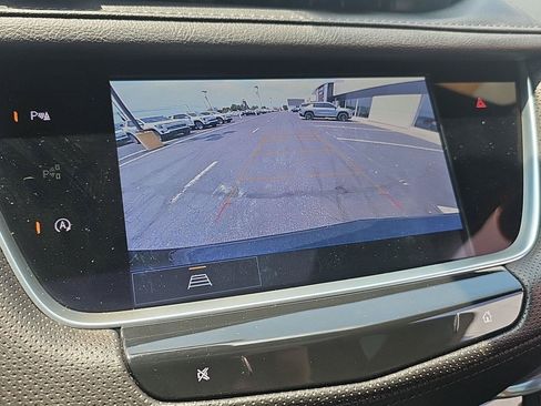 Used 2023 Cadillac XT5 Premium Luxury AWD/4WD image 17