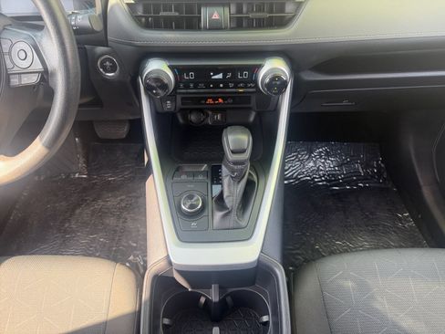 Certified 2025 Toyota RAV4 XLE AWD/4WD image 11
