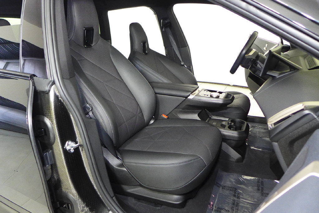 Certified 2024 BMW iX xDrive50 AWD/4WD image 18