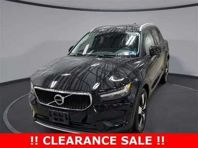 Used 2020 Volvo XC40 T5 Momentum