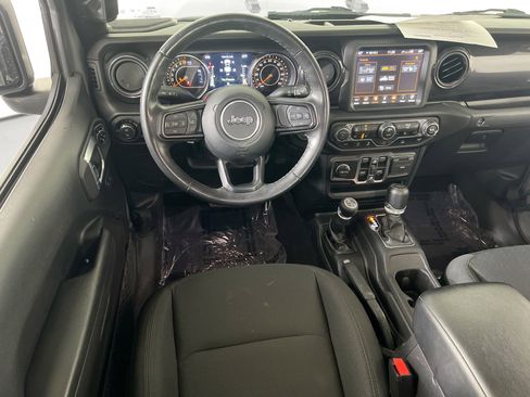 Used 2022 Jeep Gladiator Sport image 22