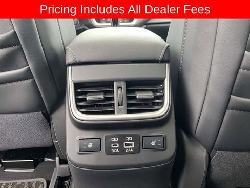 Used 2024 Subaru Outback Limited XT AWD/4WD image 16