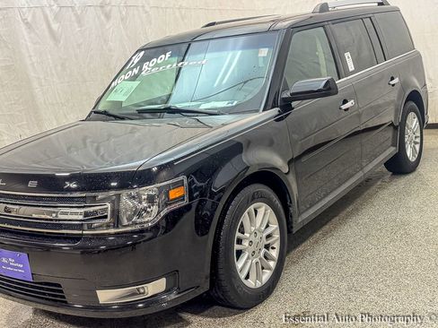 Certified 2019 Ford Flex SEL w/ Equipment Group 202A image 5