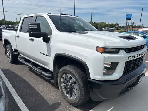 Used 2022 Chevrolet Silverado 2500 Custom w/ Gooseneck/5TH Wheel Package AWD/4WD image 2