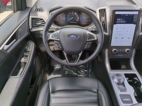 Used 2021 Ford Edge SEL w/ Convenience Package AWD/4WD image 16