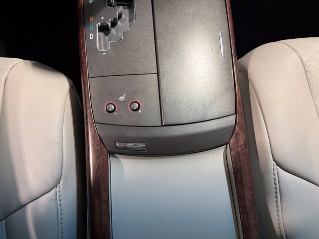 Used 2011 Toyota Avalon FWD image 20