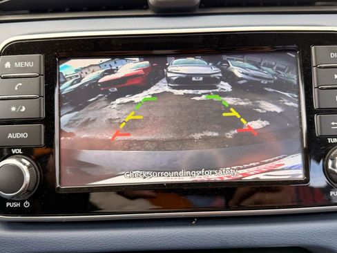 Used 2023 Nissan Versa SV image 23