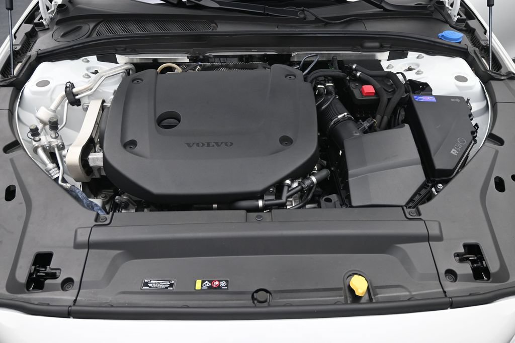 Certified 2022 Volvo S90 B6 Inscription w/ Advanced Package AWD/4WD image 12