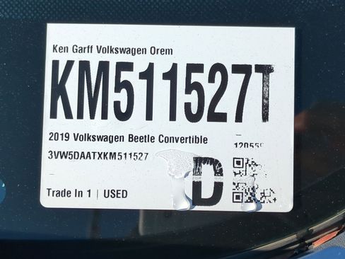 Used 2019 Volkswagen Beetle 2.0T S image 32