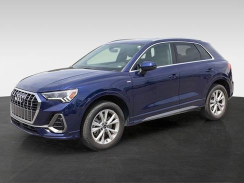 Used 2025 Audi Q3 2.0T Premium AWD/4WD image 4