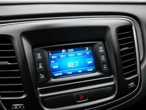 Used 2016 Chrysler 200 LX FWD image 27
