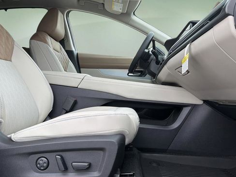New 2026 Nissan Murano Platinum AWD/4WD image 11