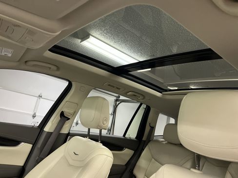 Used 2021 Cadillac XT6 Premium Luxury image 56