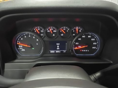 Used 2024 Chevrolet Silverado 1500 Custom image 22
