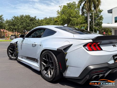 Used 2025 Ford Mustang GT Premium w/ GT Performance Package RWD image 44