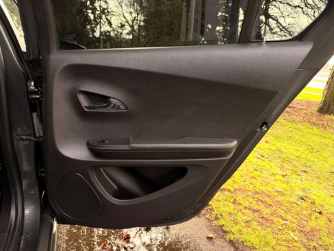 Used 2014 Chevrolet Volt Premium w/ Premium Trim Package image 35