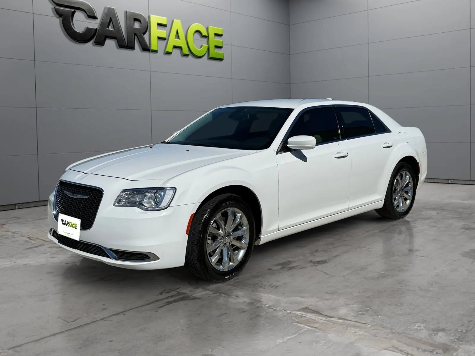 Used 2019 Chrysler 300 Touring AWD/4WD image 5