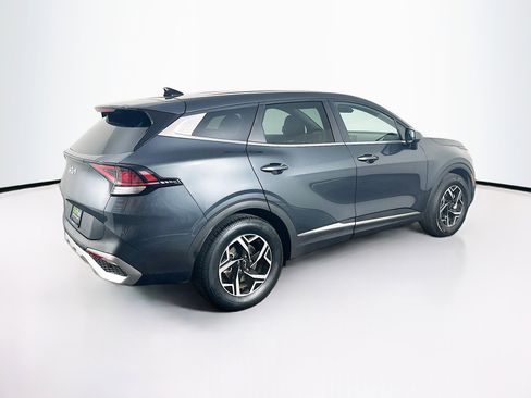 Used 2025 Kia Sportage LX image 9